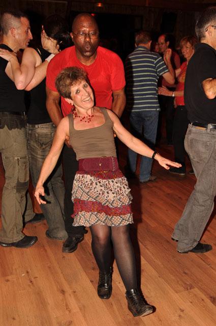 min 2011 12 04 station danse 181